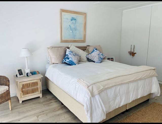 3 BEDROOM DUPLEX FOR SALE IN NEWSEL BEACH